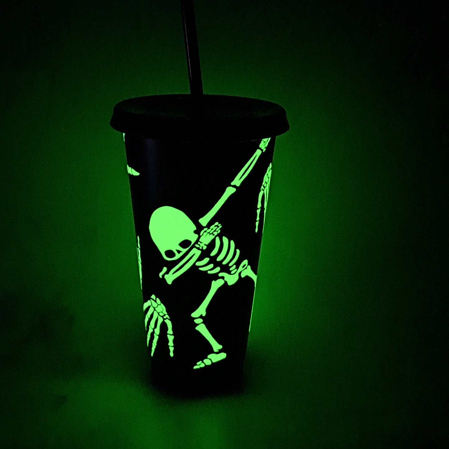 24OZ DABBING SKELETON (G.I.T.D)